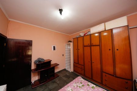 Casa à venda com 132m², 4 quartos e 2 vagas Casa à venda com 132m², 4 quartos e 2 vagasSuíte 2