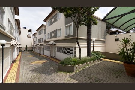 Casa de condomínio à venda com 82m², 2 quartos e 1 vagaÁrea comum