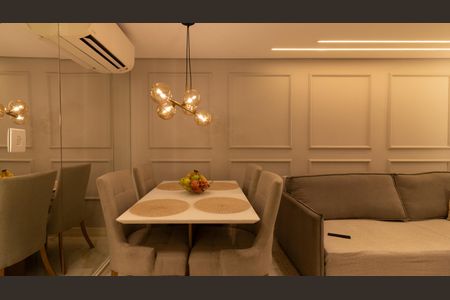 Casa de condomínio à venda com 82m², 2 quartos e 1 vagaSala