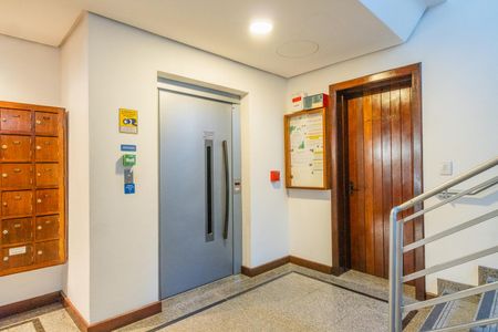 Apartamento para alugar com 37m², 1 quarto e sem vagaHall social