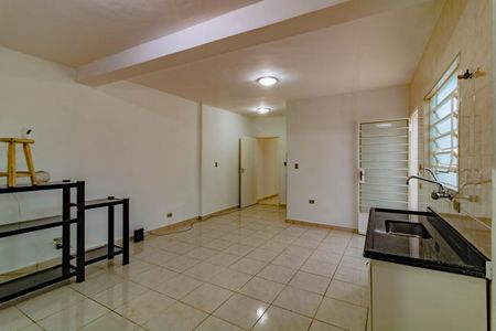 Casa à venda com 158m², 2 quartos e 2 vagas Casa à venda com 158m², 2 quartos e 2 vagasCozinha