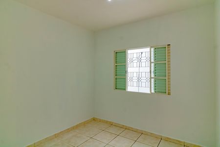 Casa à venda com 158m², 2 quartos e 2 vagas Casa à venda com 158m², 2 quartos e 2 vagasQuarto