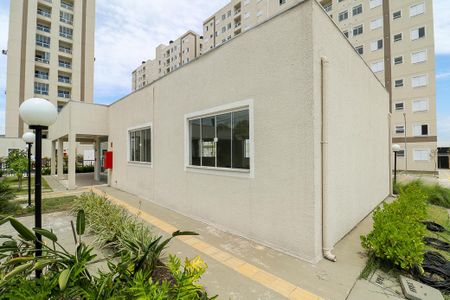 Apartamento para alugar com 44m², 2 quartos e 1 vagaÁrea comum - Salão de festas
