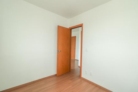Apartamento para alugar com 44m², 2 quartos e 1 vaga Quarto 2