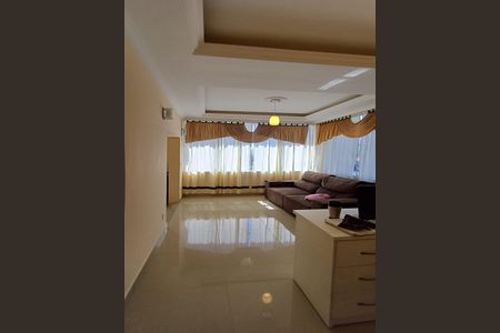 Casa para alugar com 700m², 2 quartos e 3 vagasEscritório 2