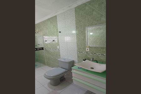 Casa para alugar com 700m², 2 quartos e 3 vagasBanheiro da Suíte 1