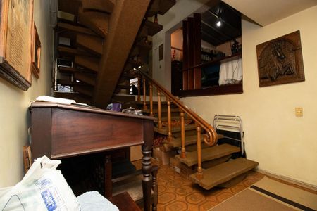 Casa para alugar com 350m², 3 quartos e 9 vagasHall