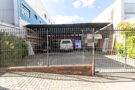 Casa para alugar com 350m², 3 quartos e 9 vagasPlaquinha