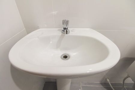 Casa para alugar com 60m², 1 quarto e sem vagaBanheiro 