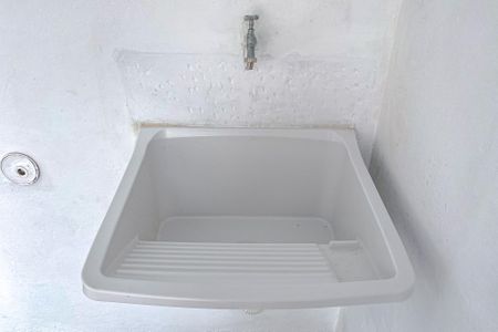 Casa à venda com 72m², 2 quartos e sem vagaÁrea de Serviço