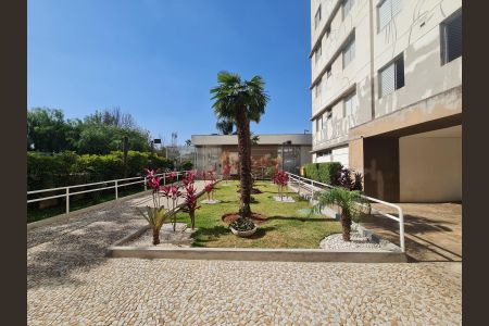 Apartamento para alugar com 64m², 3 quartos e 1 vagaÁrea comum