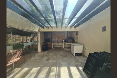 Apartamento para alugar com 64m², 3 quartos e 1 vagaÁrea comum - Churrasqueira 2