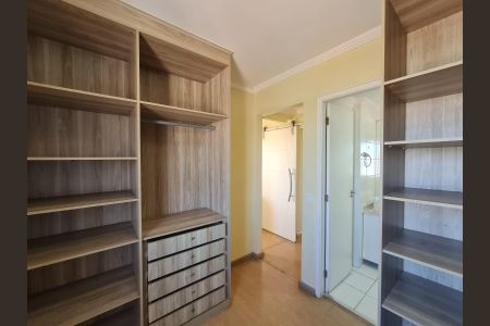 Apartamento para alugar com 64m², 3 quartos e 1 vagaCloset da Suíte