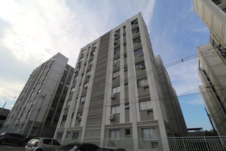 Apartamento para alugar com 47m², 2 quartos e 1 vagaFachada do bloco