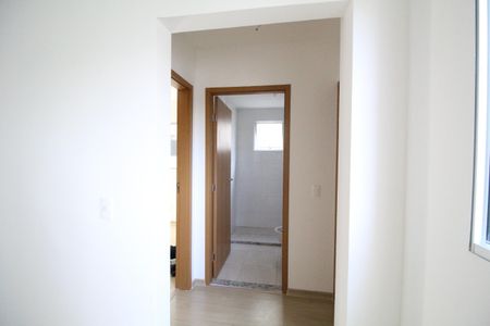 Apartamento para alugar com 47m², 2 quartos e 1 vagaSala - Corredor