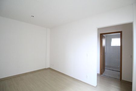 Apartamento para alugar com 47m², 2 quartos e 1 vagaSala