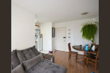 Apartamento para alugar com 49m², 2 quartos e 1 vagaFoto 02