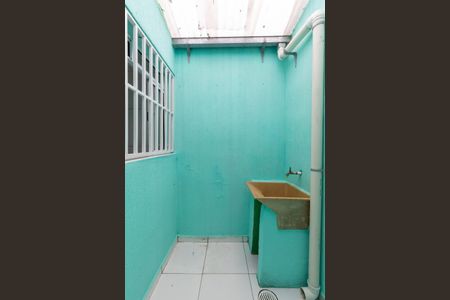 Casa de condomínio à venda com 70m², 2 quartos e 1 vagaÁrea de Serviço