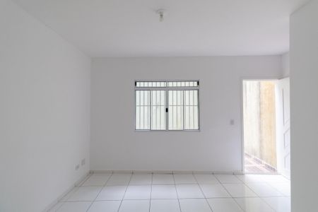 Casa de condomínio à venda com 70m², 2 quartos e 1 vagaSala
