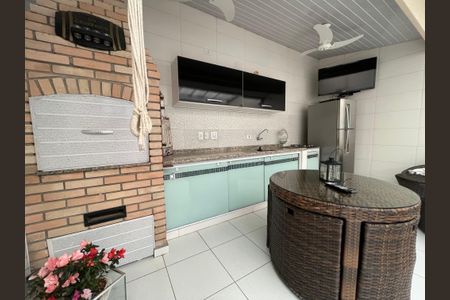Casa à venda com 170m², 4 quartos e 4 vagasChurrasqueira