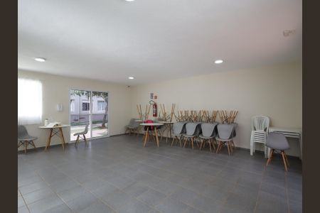 Apartamento à venda com 44m², 2 quartos e sem vagaÁrea comum - Salão de festas