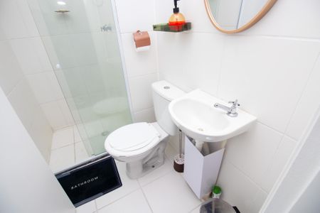 Apartamento para alugar com 43m², 2 quartos e 1 vaga Apartamento para alugar com 43m², 2 quartos e 1 vagaBanheiro