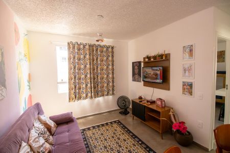 Apartamento para alugar com 43m², 2 quartos e 1 vaga Apartamento para alugar com 43m², 2 quartos e 1 vagaSala