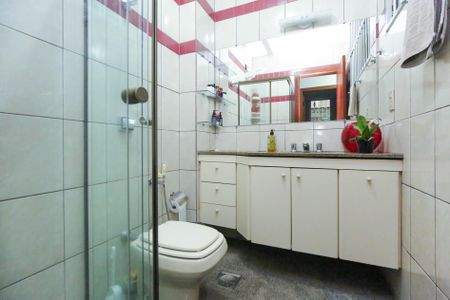 Apartamento à venda com 100m², 3 quartos e 2 vagasBanheiro