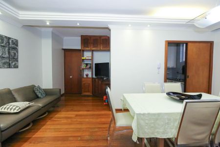 Apartamento à venda com 100m², 3 quartos e 2 vagasSala