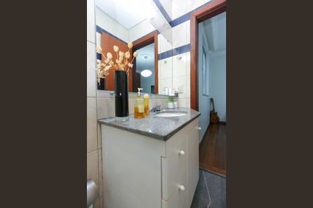 Apartamento à venda com 100m², 3 quartos e 2 vagasBANHEIRO SUITE