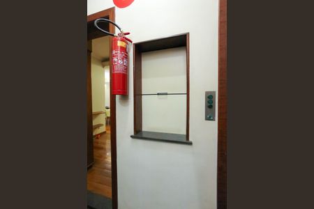 Apartamento à venda com 100m², 3 quartos e 2 vagasELEVADOR DE CARGA