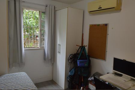 Casa de condomínio à venda com 79m², 2 quartos e 1 vagaQuarto 2