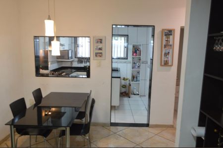 Casa de condomínio à venda com 79m², 2 quartos e 1 vagaCozinha