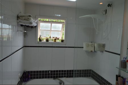 Casa de condomínio à venda com 79m², 2 quartos e 1 vagaBanheiro