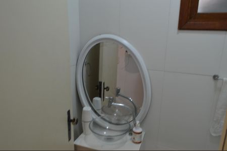 Casa de condomínio à venda com 79m², 2 quartos e 1 vagaLavabo