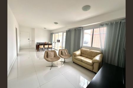 Apartamento à venda com 116m², 3 quartos e sem vaga