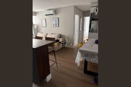 Apartamento à venda com 64m², 2 quartos e 1 vaga