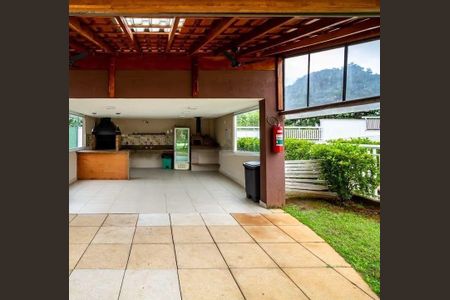 Apartamento à venda com 64m², 2 quartos e 1 vaga