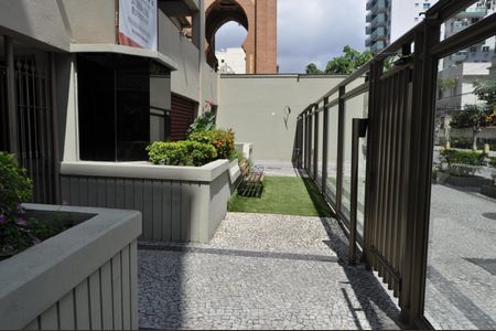 Apartamento à venda com 120m², 3 quartos e 1 vagaFachada