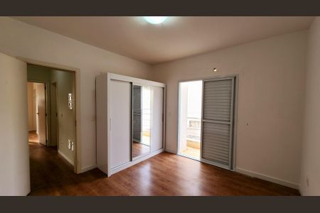 Casa de condomínio para alugar com 146m², 3 quartos e 3 vagasQuarto 3 - Suíte