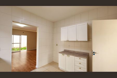 Casa de condomínio para alugar com 146m², 3 quartos e 3 vagasCozinha