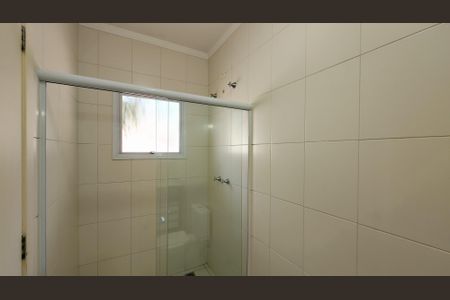 Casa de condomínio para alugar com 146m², 3 quartos e 3 vagasBanheiro da Suíte 3