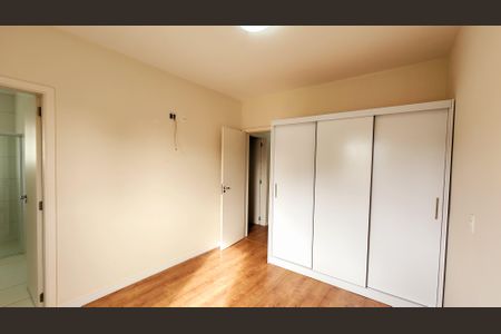 Casa de condomínio para alugar com 146m², 3 quartos e 3 vagasQuarto Suíte