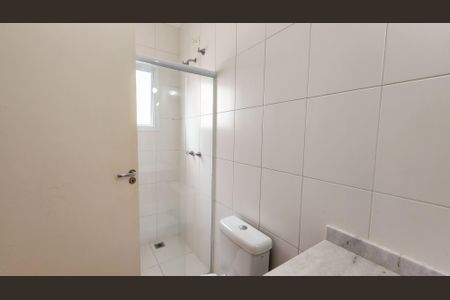 Casa de condomínio para alugar com 146m², 3 quartos e 3 vagasBanheiro da Suíte 2