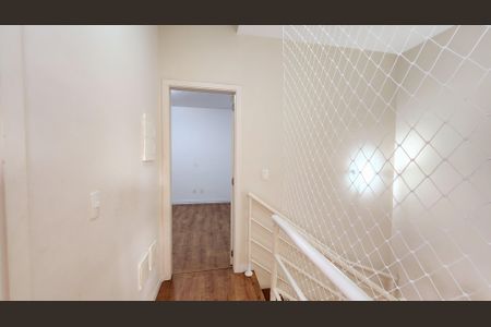 Casa de condomínio para alugar com 146m², 3 quartos e 3 vagasCorredor