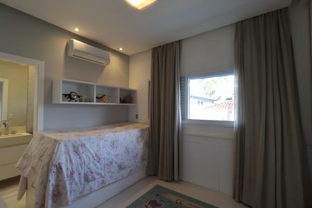 Casa de condomínio para alugar com 480m², 4 quartos e 4 vagasSuíte 4