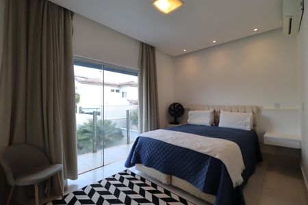 Casa de condomínio para alugar com 480m², 4 quartos e 4 vagasSuíte 3