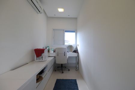 Casa de condomínio para alugar com 480m², 4 quartos e 4 vagasCloset da suíte 1