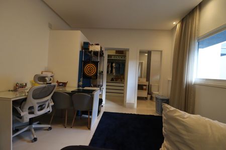 Casa de condomínio para alugar com 480m², 4 quartos e 4 vagasSuíte 2