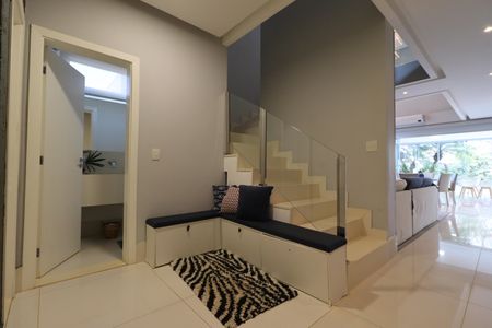 Casa de condomínio para alugar com 480m², 4 quartos e 4 vagasEntrada